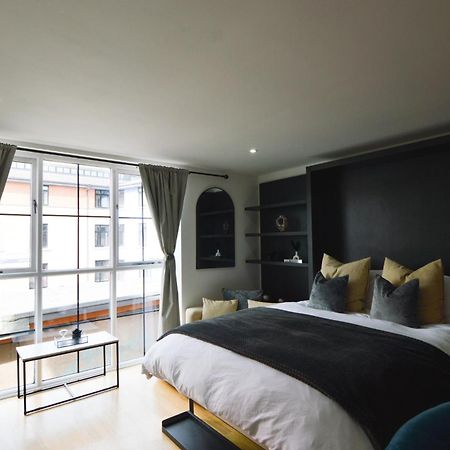 Cosy, Centrally Located Studio With Gated Parking! Лафборо Екстер'єр фото