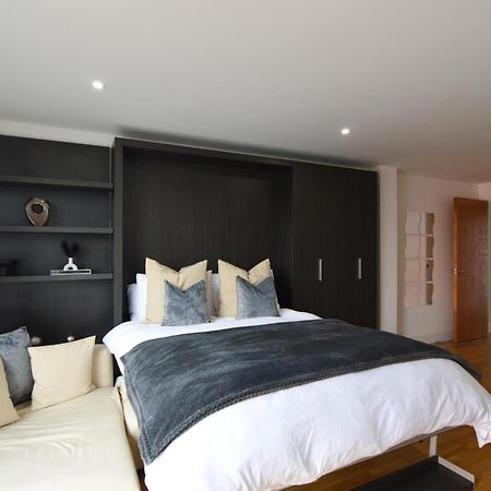 Cosy, Centrally Located Studio With Gated Parking! Лафборо Екстер'єр фото